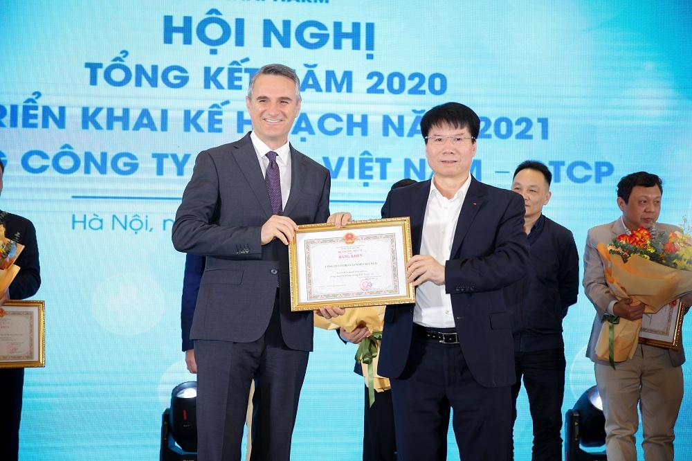 Sanofi Việt Nam nhận bằng khen của Bộ Y tế lastest-news
